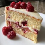 Weiße Schokoladen-Himbeer-Torte