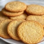 Plätzchen Rezept für klassische Butterkekse mit Vanillearoma.