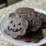 Schokoladen-Kürbis-Ausstechkekse – Süß & Einfach für Halloween
