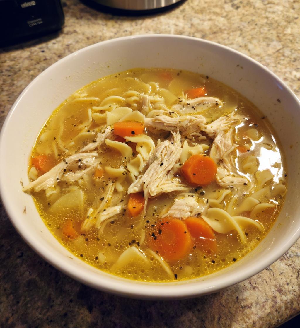 Hühnernudelsuppe