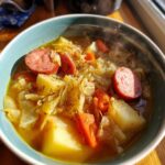 Kohl-Kartoffel-Wurst-Suppe