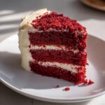 Roter Samt Valentinstagskuchen