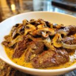 keto rindfleisch stroganoff